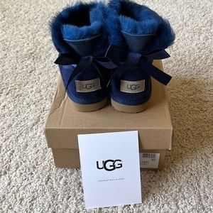 Girls UGG Mini Bailey Bow II Boot